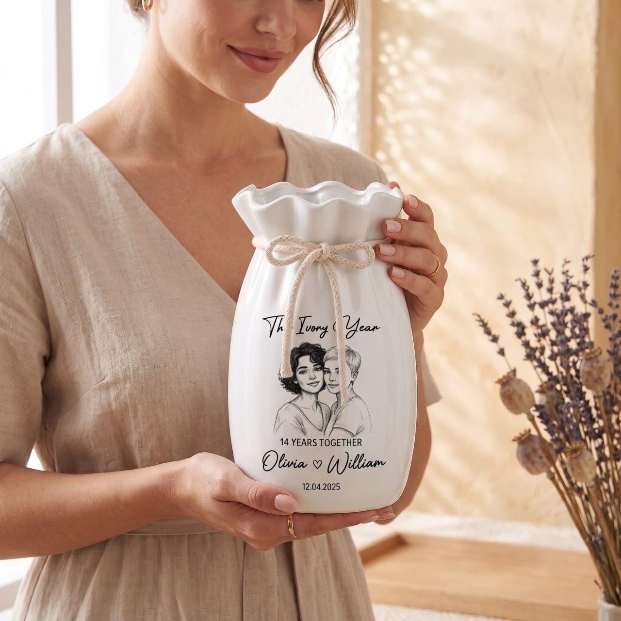 Personalized Best Friend Vase, Long Distance Friendship Gift, Custom Photo Vase, Besties Gift, State to State Gift, Ceramic Flower Vase